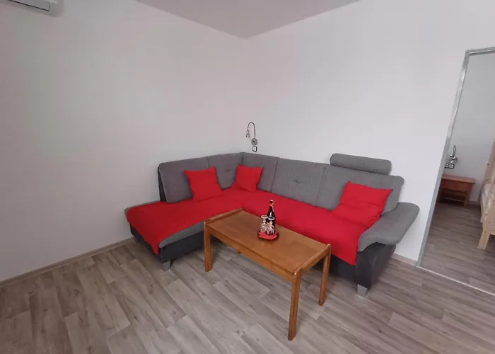 V Centru Zlina S Parkovanim U Domu